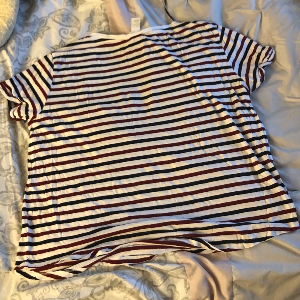 H&M tee - Picture 5 of 5